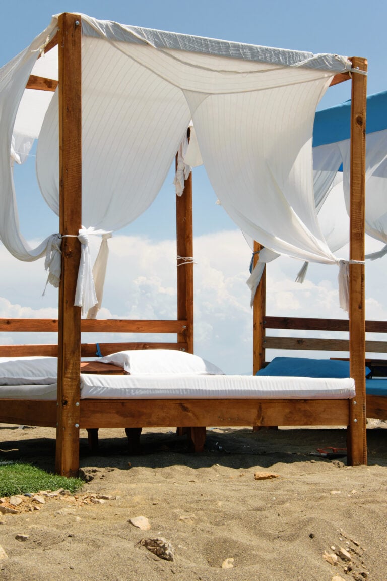 5 Benefits of a Relaxing Outdoor Space In Your home