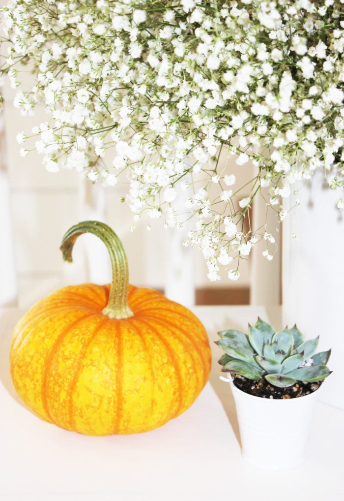 6 Stylish Ways To Decorate Your Home With Pumpkins For The Fall