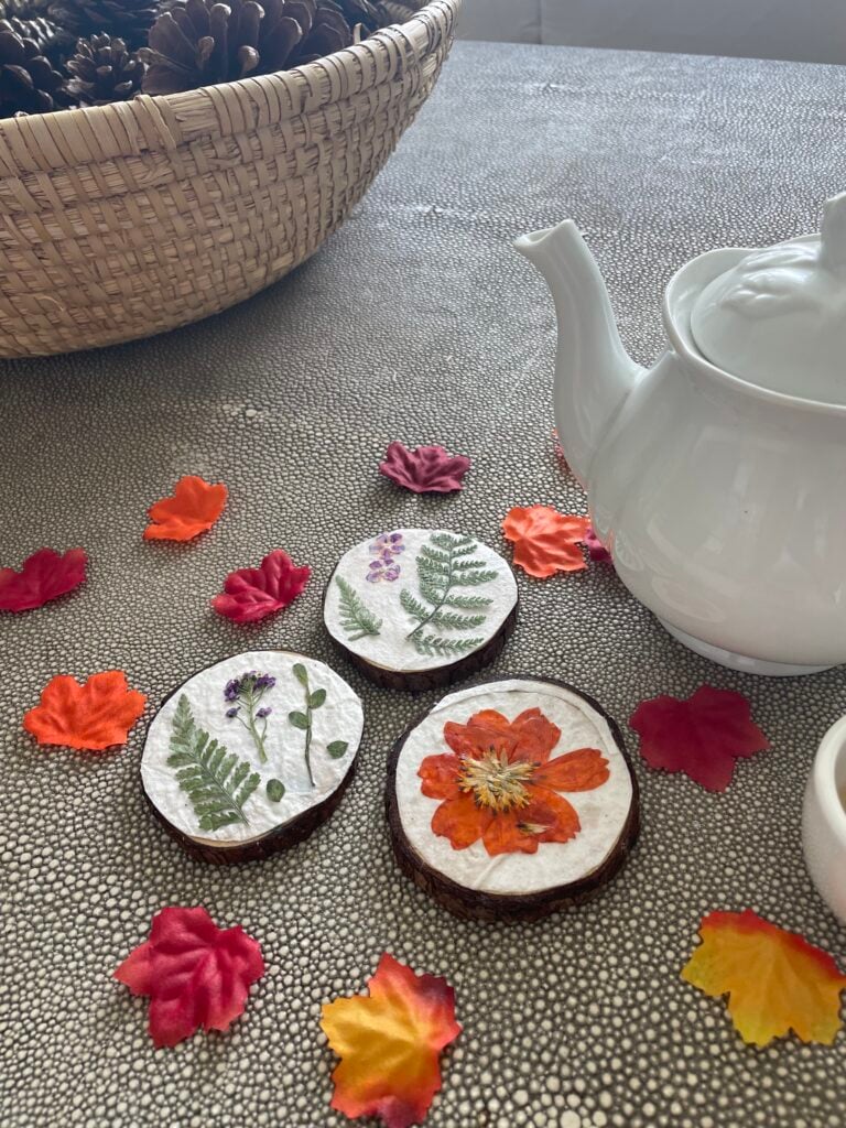 How To Decoupage Dried Flowers On Wood