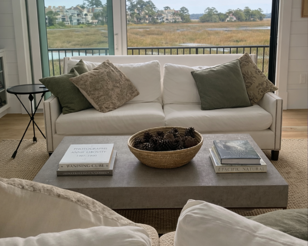 living room showing phantom screen